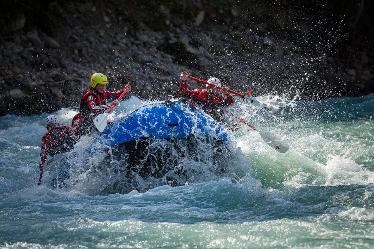 Area 47 - Tirol Hotell Ötztal-Bahnhof Eksteriør bilde